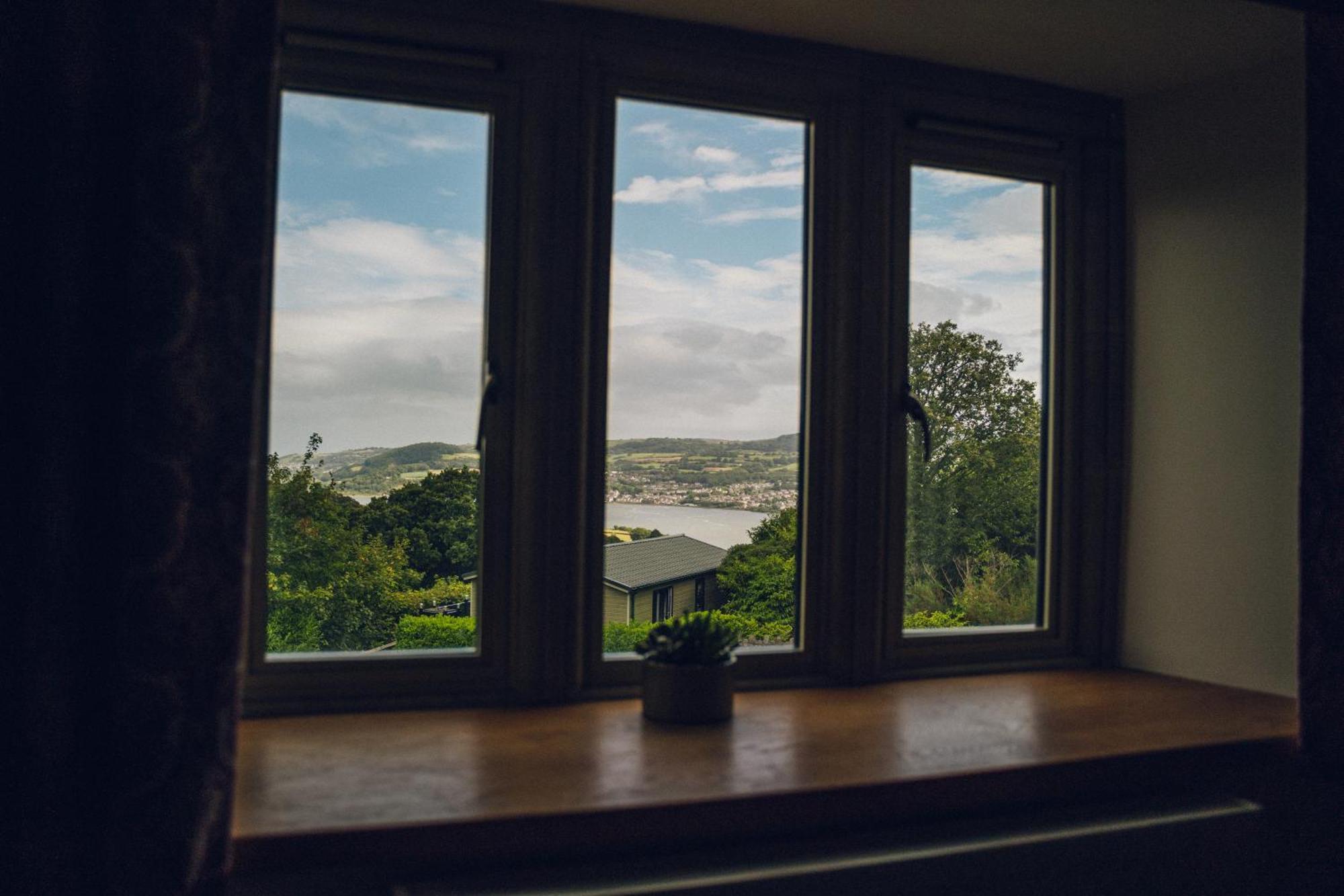 The Manor Boutique Hotel Restaurant And Bar Conwy Eksteriør billede